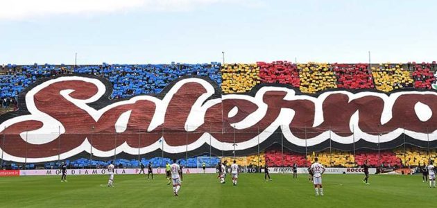 للمرة الثانية خلال شهر.. ساليرنيتانا يعلن إقالة مدربه