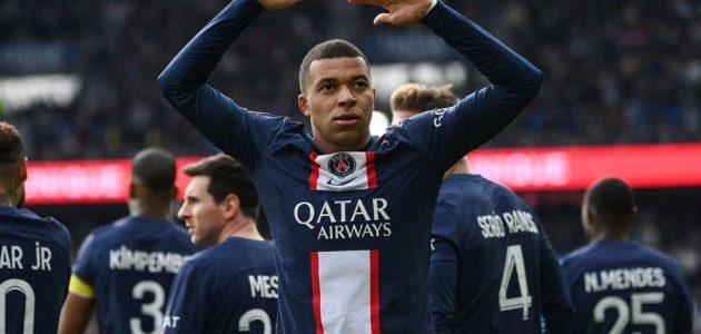 مدرب مارسيليا: مبابي من كوكب آخر